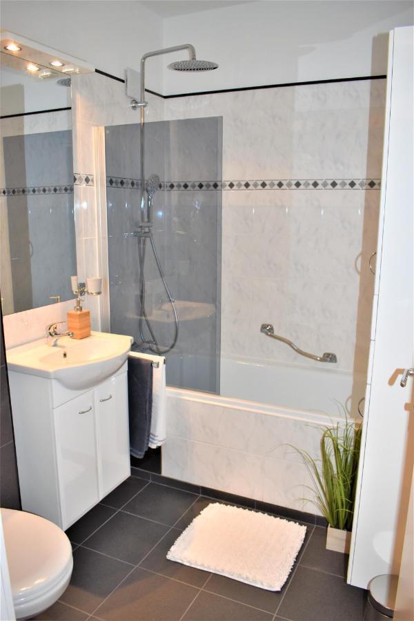 D 'freizeit Apartment *
